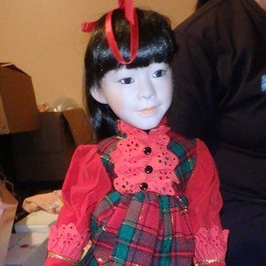 Marian Yu Designs Oriental Porcelain Doll 1989
